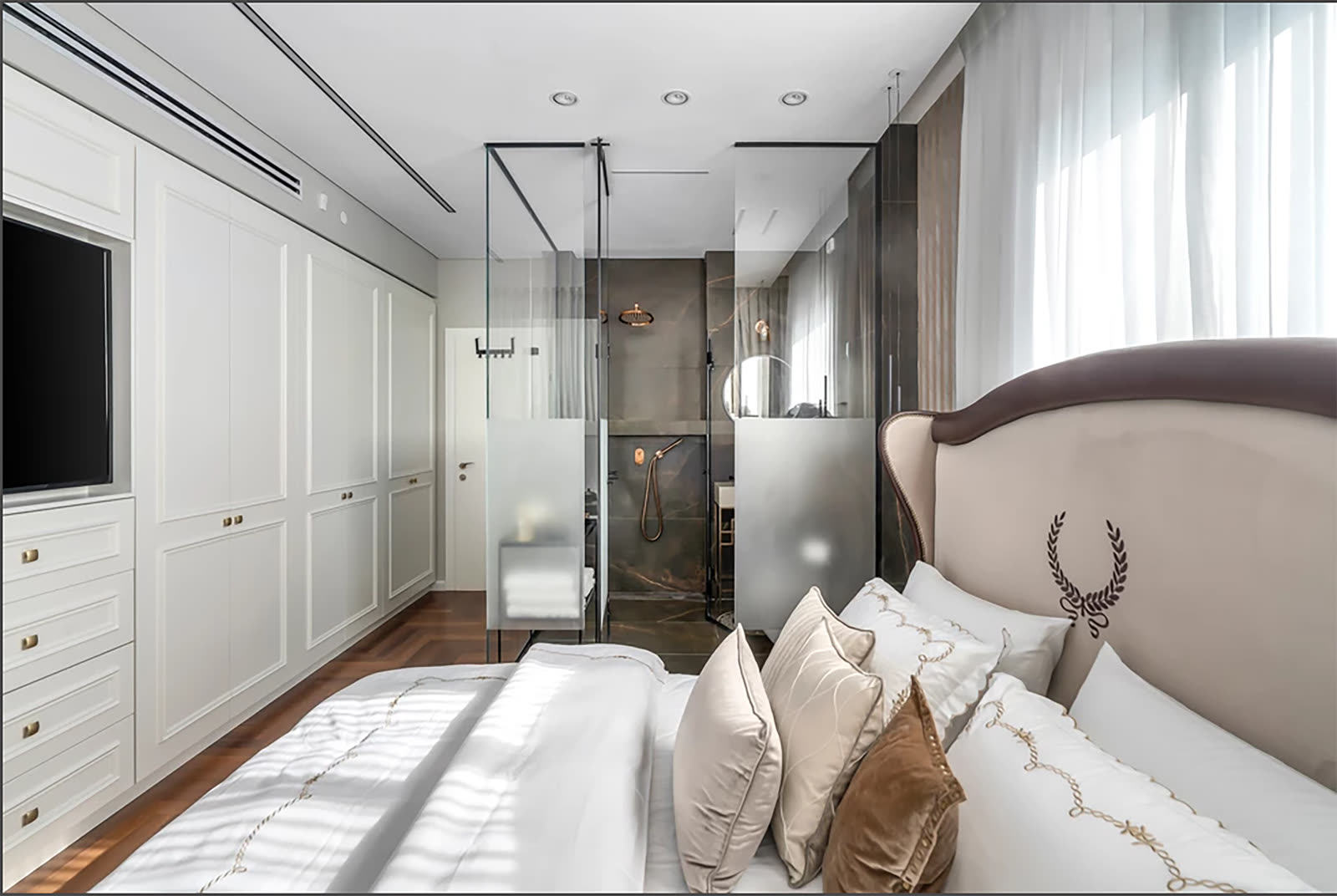 White painted wardrobe cabinetry suited to a kids bedroom by iKitchen Cabinetry