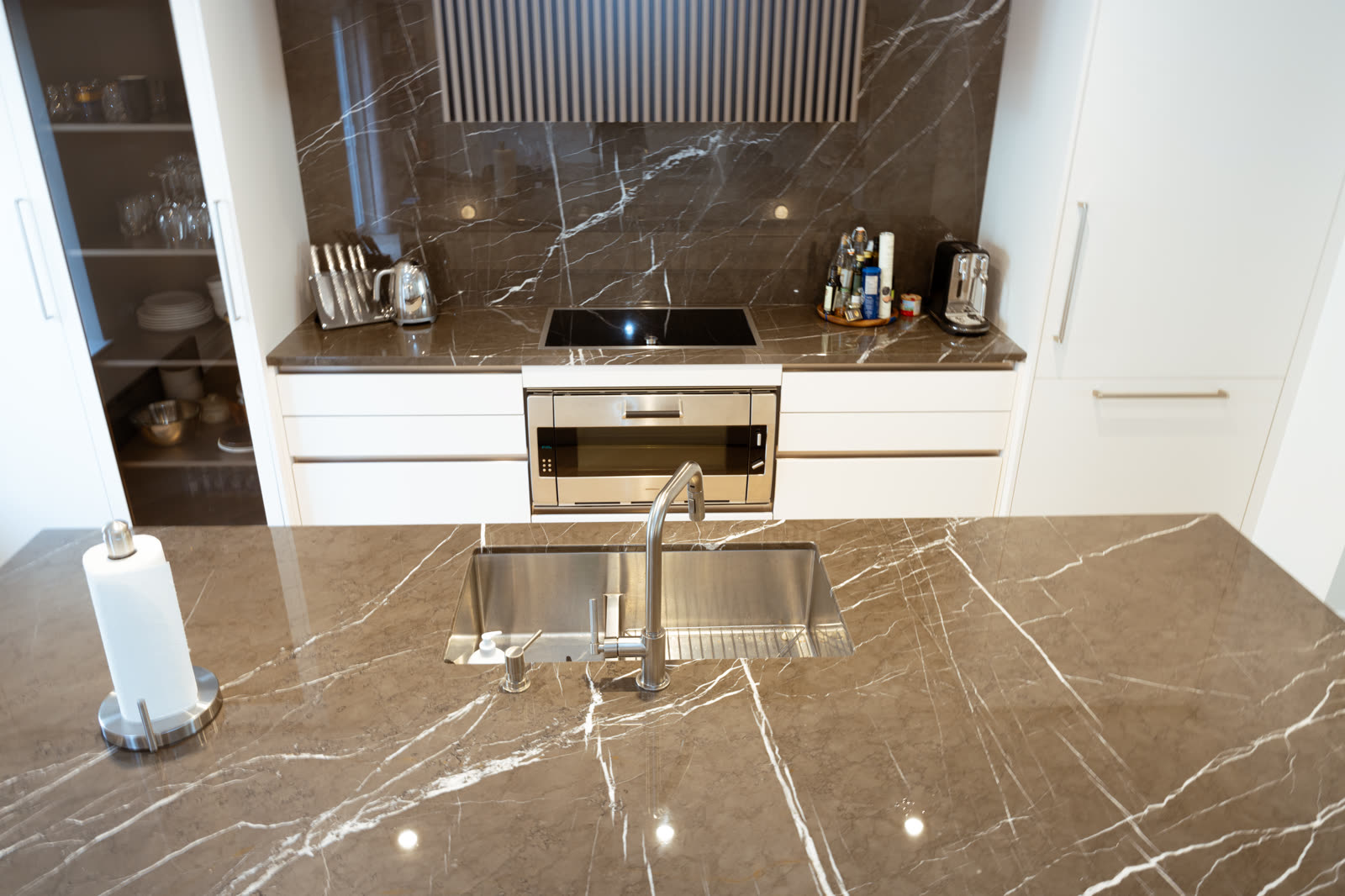 Finished custom kitchen installation in Montreal by iKitchen Cabinetry